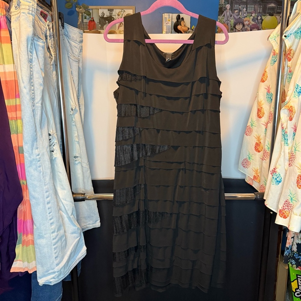 Alfani size 2X Black Ruffle with Lace Cut Out Layered Sleeveless Midi Dress
